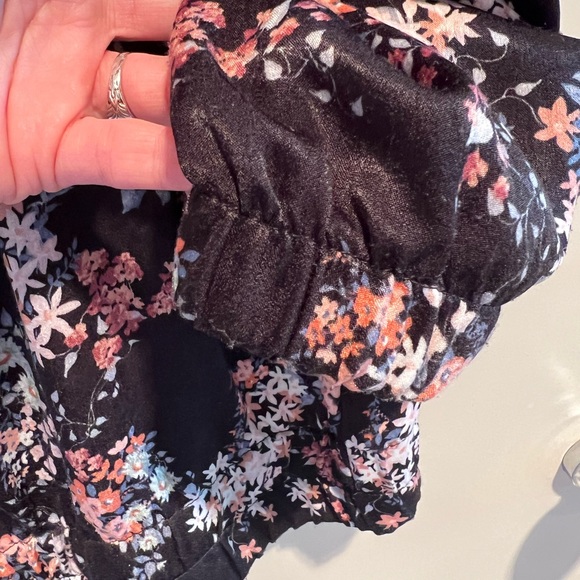 SOLD - Picture 4 of 4